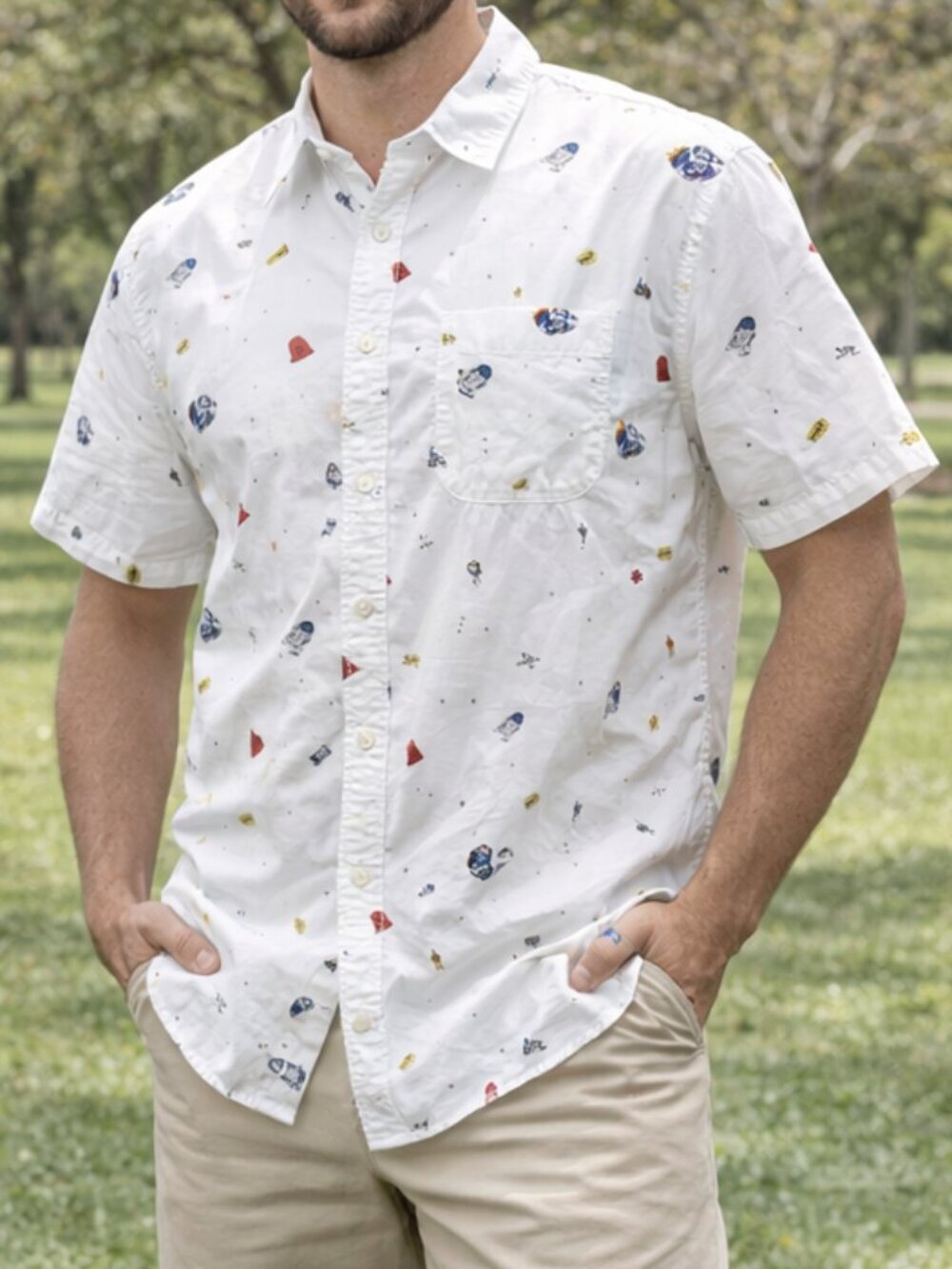 Star Wars White Short Sleeve Button‑Up Shirt Men’s XL Droid Rebel Print